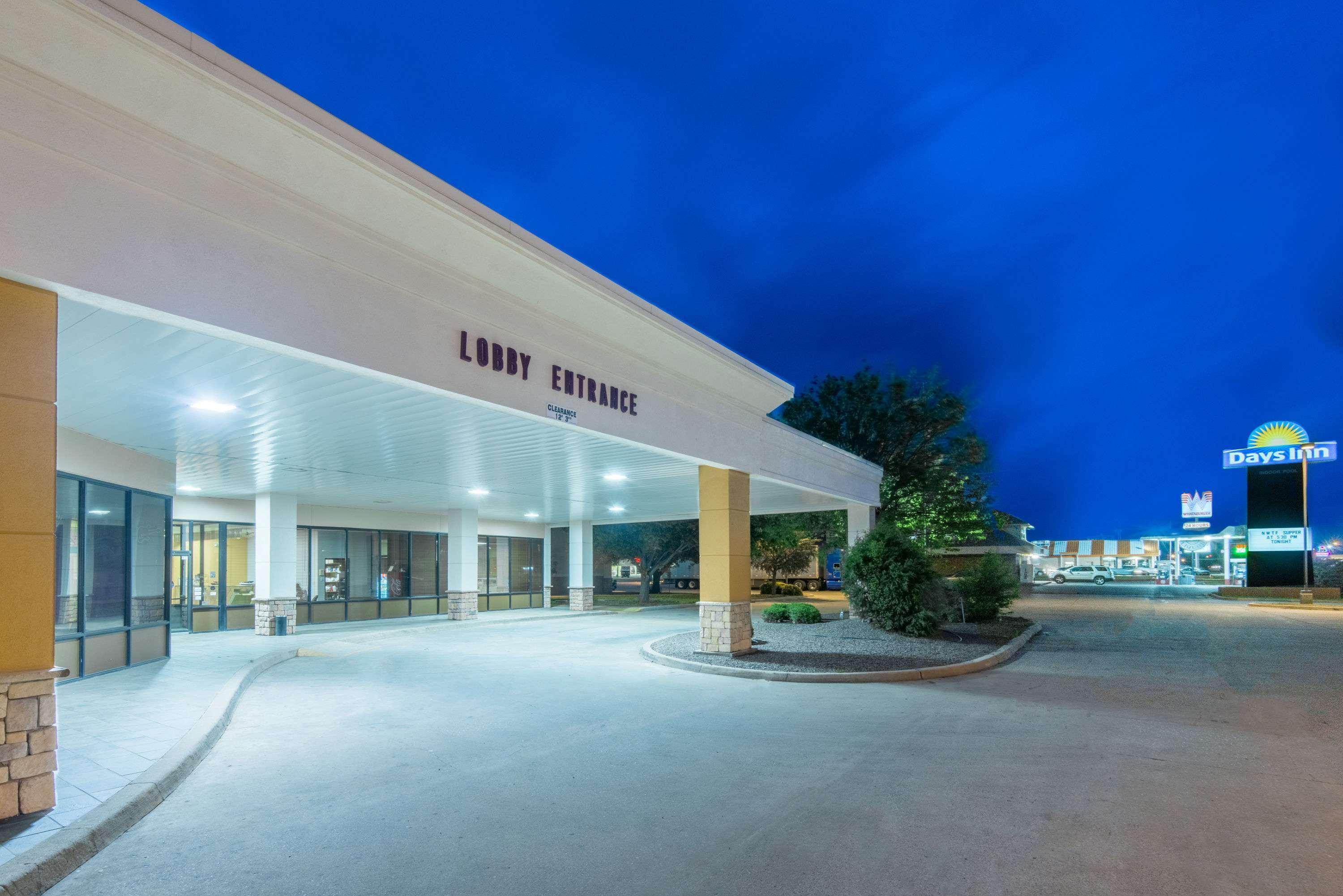 Days Inn By Wyndham אלטוס מראה חיצוני תמונה